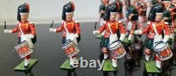 C. 1962 Britains ROAN 9435 Black Watch Highland Pipers Drums x 20 Scarce Box Set