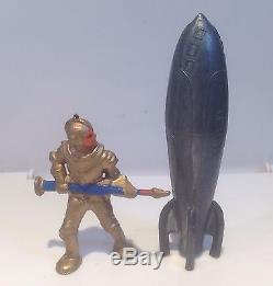 Cherilea Spacemen And Space Rocket (ref Gr 55)