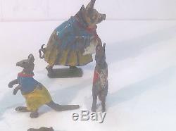 Cococubs And Bournville Tin (ref Gr 156) Britains Coco Cubs Job Lot