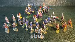 Collection of 22 rare vintage Britains Swoppet Knights with 3 on horses + spares