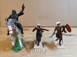 DSG Britains Deetail Remake 2 Arabs & 1 Mounted Arab In Black Tunics