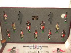 Depleted low Start Britains 5196 The Pipes & Drums 1st Batt The Black watch 54mm