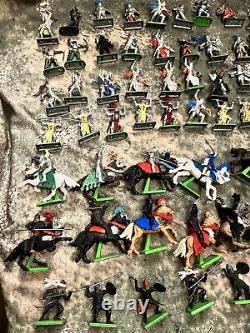 Early Vintage Britains Deetail 1971 KNIGHTS Saracens MOUNTED & Infantry X70