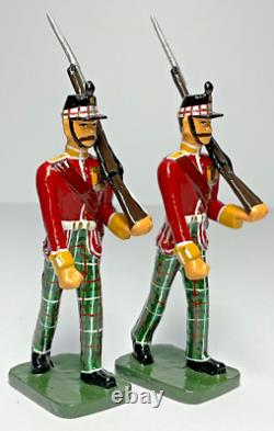 Frontline Figures, British Highland Light Infantry Standard Party #PDS10
