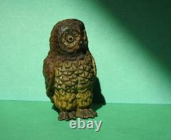 GEORG HEYDE GERMANY ANTIQUE C1910 HOLLOW CAST COLD PAINTED LEAD OWL 6cm