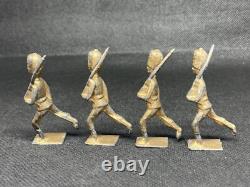 Grenadier Guards, Soldiers By Britains (blue 424) SMALL SCALE