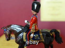 HM of Great Britain Trooping the Colour Mounted Figures Lot