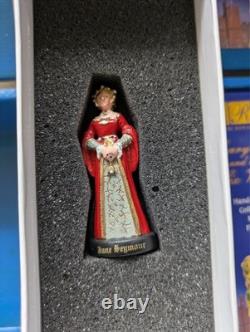 Henry V111 and Six Wives Historic Royal Palaces Britains set, original wooded box