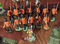 Huge lot Antique Toy Soldier Collection Lead & Plastic Britain England Soldiers