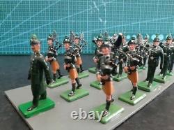Irish Rifles Pipe and Bugle Band, Toy Soldiers by William Britains/Ducal