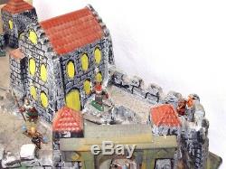Jean Britains Starlux MEDIEVAL CASTLE For 55mm KNIGHT Figures Plastic PLAYSET NM