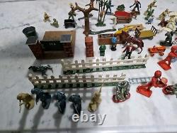 Job Lot Of Vintage Britain's Soldiers Plus Farm Plastic Lead Trees Spaceman