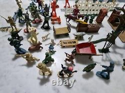 Job Lot Of Vintage Britain's Soldiers Plus Farm Plastic Lead Trees Spaceman
