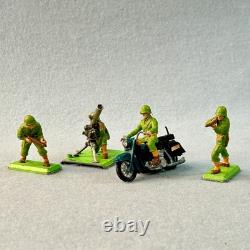 Job lot Vintage Britains Deetail British Military Soldiers & Vehicle
