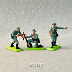 Job lot of Vintage Britains Deetail German World War II Toy Soldiers & Vehicles
