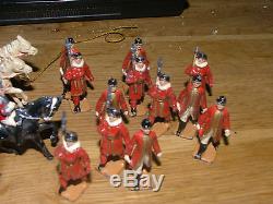 John Hill & Co JOHILLCO ROYAL COACH Coronation procession guard footmen BOXED