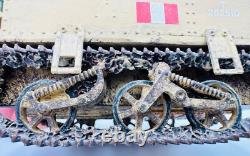 King & Country WWII EA041 Universal Carrier/Desert Rats/7th Armoured Div Boxed