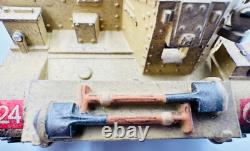 King & Country WWII EA041 Universal Carrier/Desert Rats/7th Armoured Div Boxed