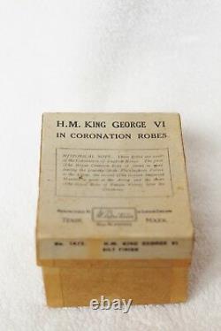 King George VI Lead Figurine in Coronation Robes Britains 1472 Boxed