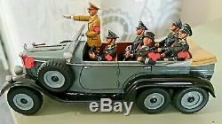 King and Country LAH 40 STAFF CAR WITH GERMAN LEADER AND OCCUPANTS (RETIRED)