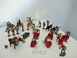 LOT 24 pièces corrida TEIXIDO JECSAN torro cirque zoo starlux britains clairet