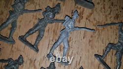 Large Collection Of Vintage Unpainted Lead Soldiers, Horses, Cavalry 257 Pieces