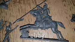 Large Collection Of Vintage Unpainted Lead Soldiers, Horses, Cavalry 257 Pieces