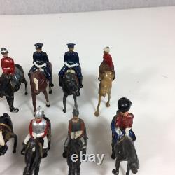Large Vintage Job Lot Of Leader Soldiers On Horseback Probably Britains & Other