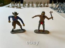 Large collection of various vintage toy soldiers including Britains & Airfix