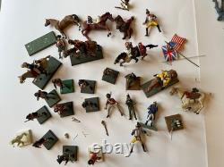 Large collection of various vintage toy soldiers including Britains & Airfix