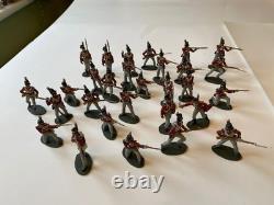 Large collection of various vintage toy soldiers including Britains & Airfix