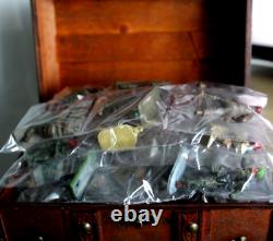 Lone star/Hilco/Britains/Crescent WW2 soldiers x39 + Cannon+Store chest 1960s