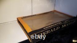(Lot 366) Britain Herald Models Highlanders Complete Window Boxed Set 7109