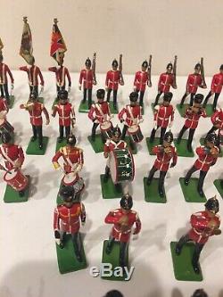 Lot Of 47 Britains Marching Band, ALL IN EXCELLENT CONDITION 1980s METAL
