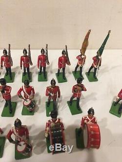 Lot Of 47 Britains Marching Band, ALL IN EXCELLENT CONDITION 1980s METAL