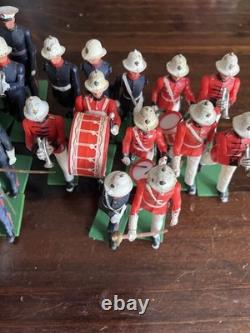 Lot Of 52 Vintage Britains Eyes Right Plastic Marines & Band Toy Soldiers