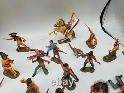 Lot of 80+ 1971 Britains Deetail Cowboys Indians Cavalry Figures Western Fighter