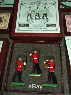 Ltd Edition Britains The Sherwood Foresters Regimental Band in Fitted Boxes 54mm