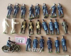 Mint 1950s Britains Royal Air Force Pilots and Personnel WW2. Hollow-cast (#14)