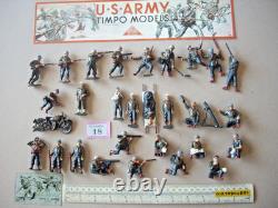 Mint 1950s Metal Hollow-Cast Timpo USA American WW2 Combat GIs x 30 pieces (#18)