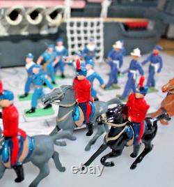 Navy sailors on parade x 8 figures +3 britains marines+2 +6Mounted hussars