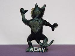 PIXYLAND / F. KEW 1920s VERY RARE PAINTED LEAD FELIX THE CAT THUMB TO NOSE