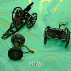 PRE WAR BRITAINS LEAD SOLDIERS Two LORRIES And Guns Rare Well Worn Models