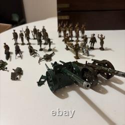 Painted lead toy soldiers WWI & WWII