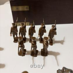 Painted lead toy soldiers WWI & WWII