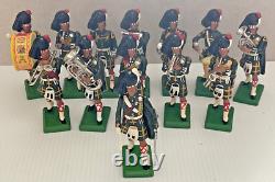 Please Read Britains Hamleys The Regimental Band Of The Gordon Highlanders