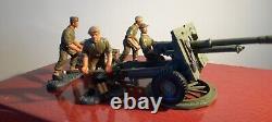 RARE BRITAINS 17587 WWII BRITISH ARTILLARY 25lb FIELD GUN WITH CREW NMIB 2005