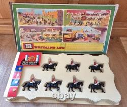 RARE Britians Ltd Hand Painted Models. Eyes Right Regimental Horses + Soldiers