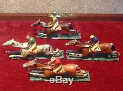 Racehorses, Vintage Steeple Chase Board Game And Metal Horses (ref Gr 37)