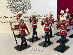 Rare 12 Piece Britains 48008, The Corps of Drums 2nd Battalion, 24th Foot 54mm